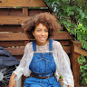 Meet your Posher, Carmella